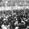 تصویر مجلس ختم حجت الاسلام شهید شیخ احمد کافی (ره) که از طرف خاندان کافی در مهدیه تهران به تاریخ 1357/5/5برگزار شده بود